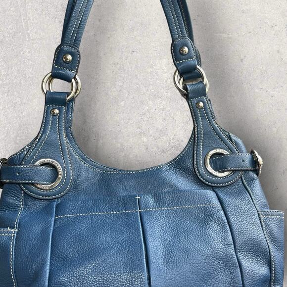 Mia Battina Retro Blue Leather Hand Bag - Picture 8 of 14
